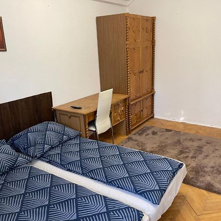 דירות מישקולץ Szimpla Apartman מראה חיצוני תמונה